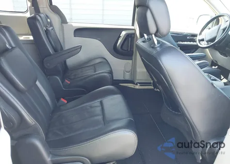 2013 Chrysler Town & Country Touring из США, поврежденный, VIN 2C4RC1BG6DR669822